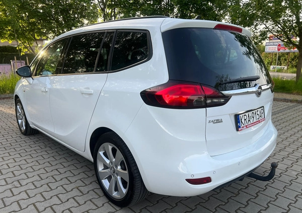 Opel Zafira cena 43900 przebieg: 105000, rok produkcji 2012 z Świecie małe 742